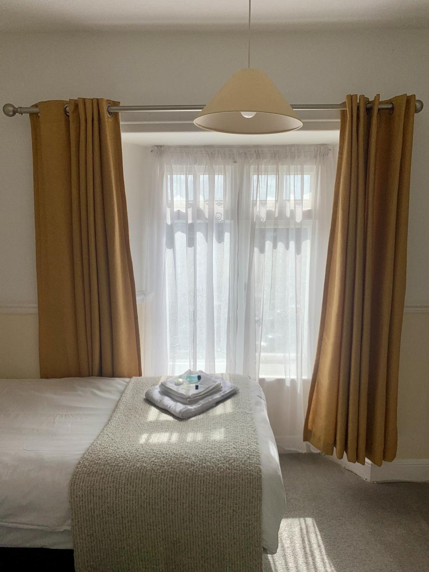 Seaclyffe Hotel Ltd Llandudno Cameră foto
